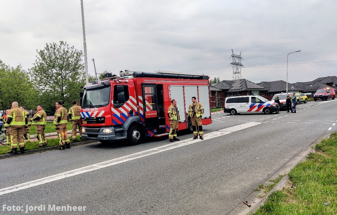 1e Barendrechtseweg Barendrecht in/uit afgesloten ivm incident bij viaduct A15