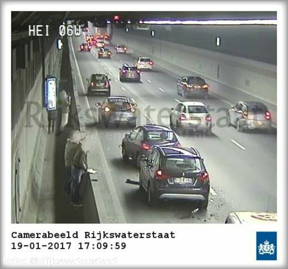 Ongeval in Heinenoordtunnel, rijstrook richting Heinenoord afgesloten