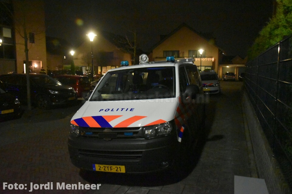 Inbreker aangehouden Leeuwenburg, tweede verdachte voortvluchtig