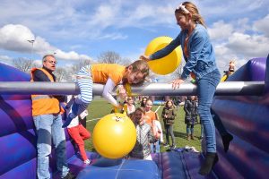 Foto's: Koningsdag 2017 activiteiten bij VV Smitshoek