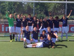 CBS Smitshoek 8A wint districtsfinale, gaan door naar KNVB finale schoolvoetbaltoernooi
