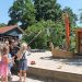 Nieuwe speeltoestel "De Zandkotter" gedoopt in de Oranjespeeltuin