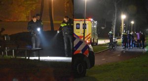Man gewond bij steekincident in Park Nieuweland tijdens onenigheid tussen twee groepen jongeren