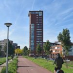 Klok van flat Middeldijkerplein stilgezet: Veroorzaakt overlast in slaapkamer van appartement