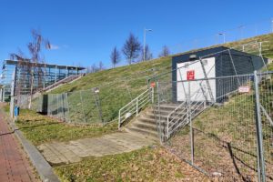 Verzakkingen rond nooduitgangen station Barendrecht: Oplossing naar verwachting in zomer 2022 gereed