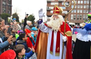 FOTO'S: Sinterklaasparade in Carnisselande