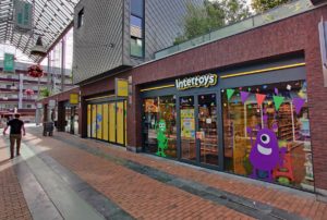 Intertoys Carnisse Veste verhuisd, zaterdag heropening van nieuwe winkel