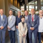 Lintjesregen 2026: Acht Barendrechters Koninklijk onderscheiden