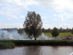 Natuurbrandje langs het Swifterbantpad bij de Gaatkensplas, Barendrecht