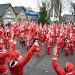 Santa Run: Kerstmannen en vrouwen rennen door Barendrecht (2015)