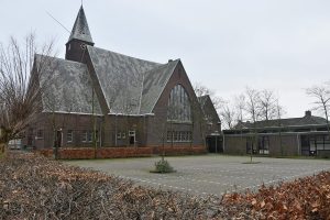 Parkeerplaats bij Bethelkerk, Barendrecht