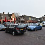 Doormanplein vol met auto's, Barendrecht