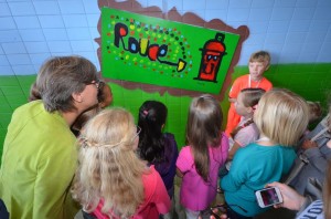 Kunstwerken van kinderen onthuld bij opening Kunstroute Barendrecht