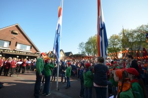 Aubade, Opening, Vlag hijsen, Kanga, Koningsdag Barendrecht 2014