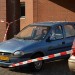 Vallend glas uit flat vernield auto aan de Meerwedesingel in Barendrecht (Carnisselande)