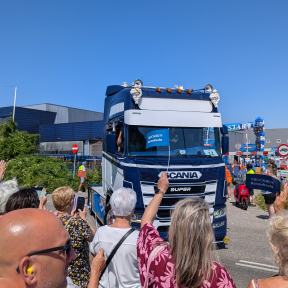 Deelnemers om 12:00u vertrokken