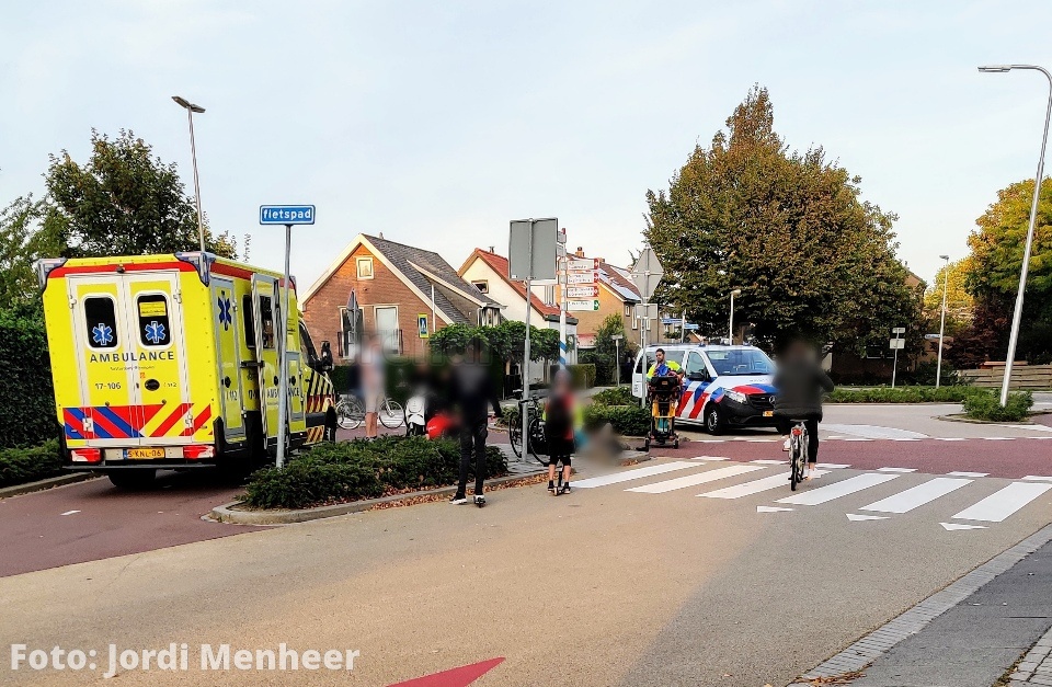 Aanrijding met 2 gewonden op de kruising Dorpstraat / Boerhaavelaan
