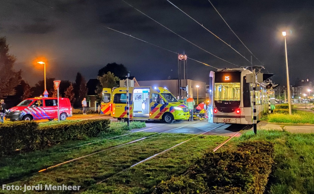 Ernstig ongeval tram/scooter op de Voordijk/Avenue Carnisse