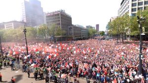 Honderden leerlingen van Barendrechtse scholen krijgen verlof voor Feyenoord huldiging