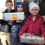 Blijde kinderogen in Polen dankzij schoenendoosactie 2017 in Barendrecht