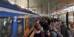 Volle treinen verwacht: Week lang minder treinen vanaf station Barendrecht