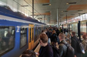 Volle treinen verwacht: Week lang minder treinen vanaf station Barendrecht