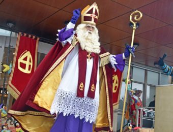 16 nov: Programma van Sinterklaasintocht in centrum Barendrecht