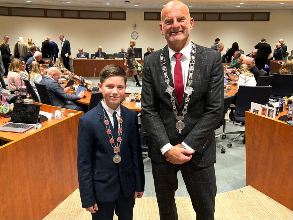 11-Jarige Amin Imsirovic nieuwe Barendrechtse kinderburgemeester