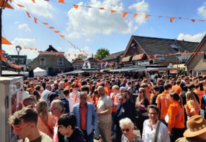 Geen kermis op Koningsdag 2026 en bezoekersaantal voor feest op Doormanplein gehalveerd