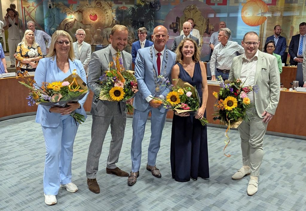 Nieuw college van B&W van start met twee nieuwe wethouders