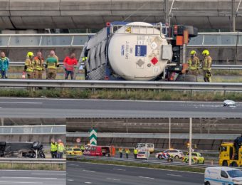 Tankwagen en auto op zijn kant op A15, hoofdrijbaan richting Rhoon thv Smitshoek volledig afgesloten
