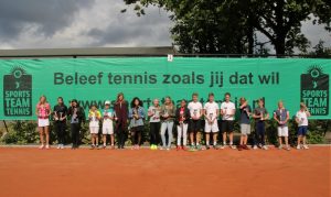 Succesvol Sports Team Tennis Open Jeugdtoernooi bij TV Barendrecht