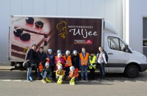 Kinderen BSO Villa Oranje (Barendrecht) naar fabriek van bakkerij