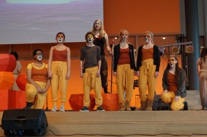 Hakuna Matata voorstelling door leerlingen Calvijn Groene Hart, Barendrecht