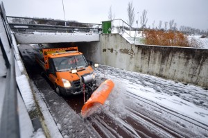 Ingezonden foto's: Op de valreep van het jaar sneeuw in Barendrecht