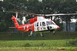 Nieuwe spelers met Feyenoord helikopter vanaf Barendrecht naar De Kuip