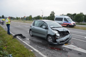 Vrouw gewond bij aanrijding drie voertuigen op de Kilweg in Barendrecht