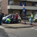 Vrouw loopt hoofdletsel op bij aanrijding met auto aan het Jaagpad / 2e Barendrechtseweg (rotonde) in Barendrecht