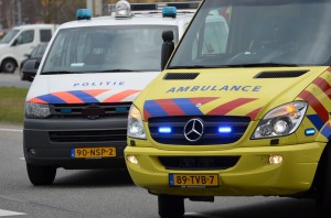Archief: Politie en ambulance op de Kilweg in Barendrecht