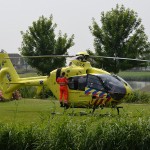 Traumahelikopter naar te vroeg geboren baby aan de Waddenring in Barendrecht (Carnisselande)