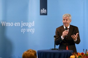 Minister Plasterk bij regiobijeenkomst Jeugdzorg en WMO in Barendrecht