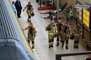 Brandweer oefent in spoortunnel van station Barendrecht