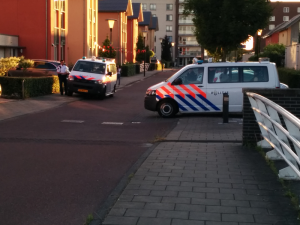 Twee mannen aangehouden na achtervolging met politieheli aan de Swarttouwhaven/Meeshaven in Barendrecht