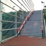 Eerste trappen NS-station Barendrecht worden hersteld, meer reparaties afhankelijk van budget