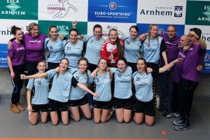 Savosa Dames B winnen Arnhem Cup Girls U17 (Handbalvereniging Barendrecht)