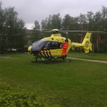 Traumahelikopter naar melding aan het Markermeer in Barendrecht
