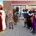 Sinterklaas opent nieuwe schoolplein van OBS De Draaimolen (Stellingmolen, Barendrecht)
